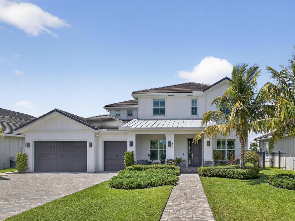 MLS #RX-11101196 image #0