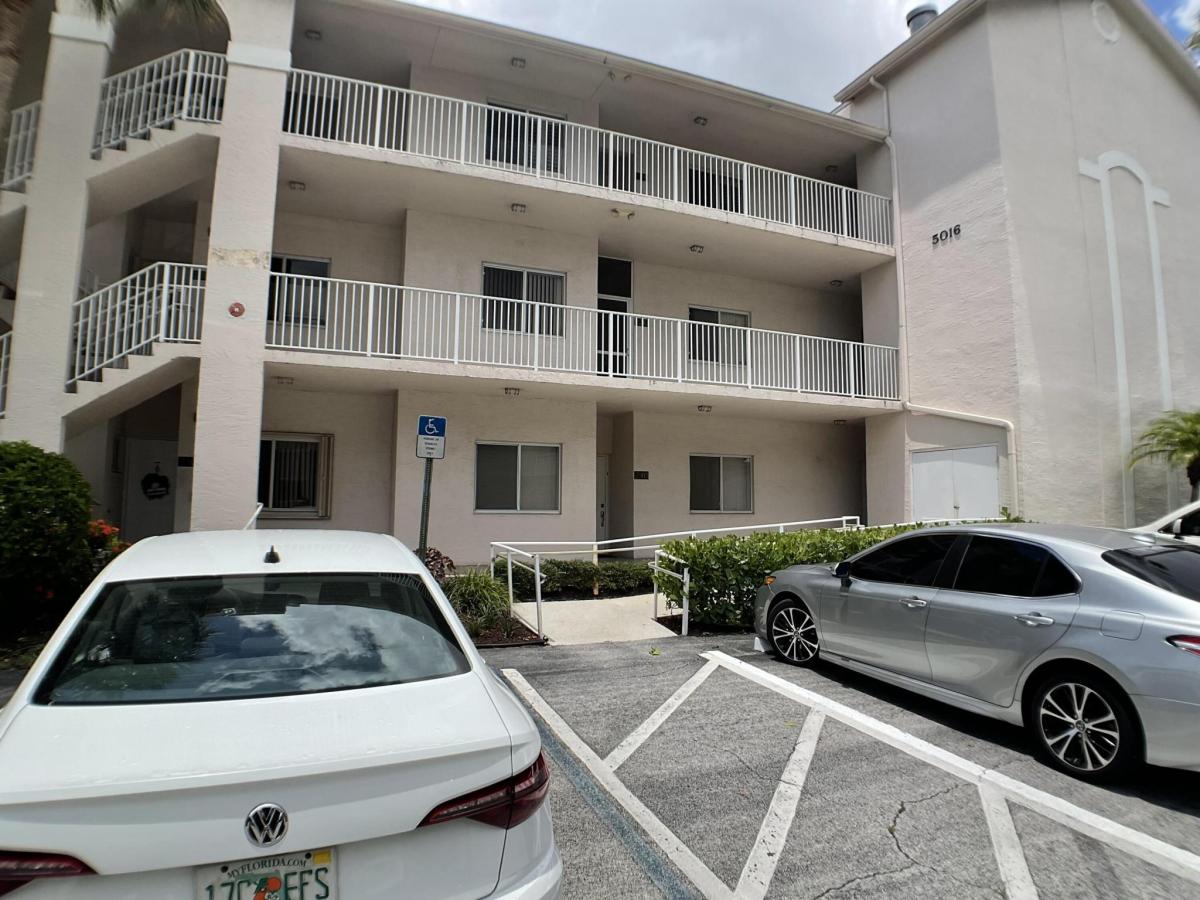 MLS #RX-11101957 image #0