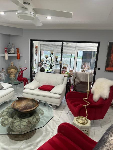 MLS #RX-11101959 image #0