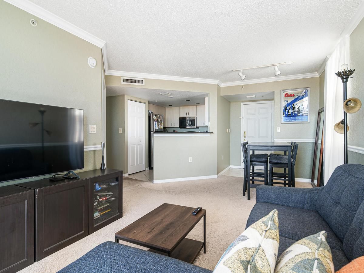 MLS #RX-11096985 image #0