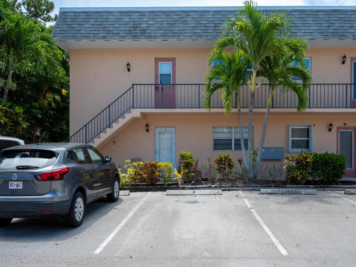MLS #RX-11102086 image #0
