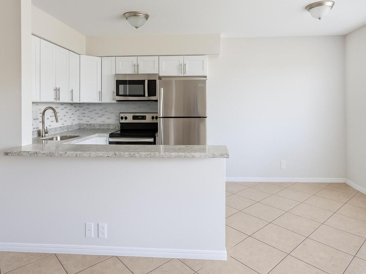 MLS #RX-11102180 image #0