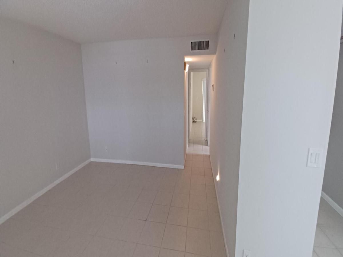 MLS #RX-11102331 image #0