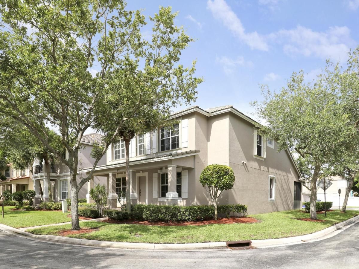 MLS #RX-11103634 image #0