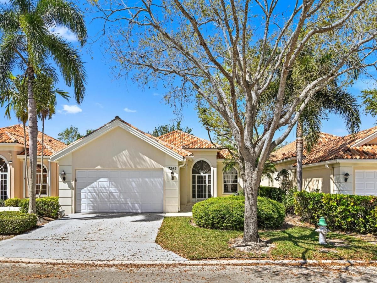 MLS #RX-11104006 image #0