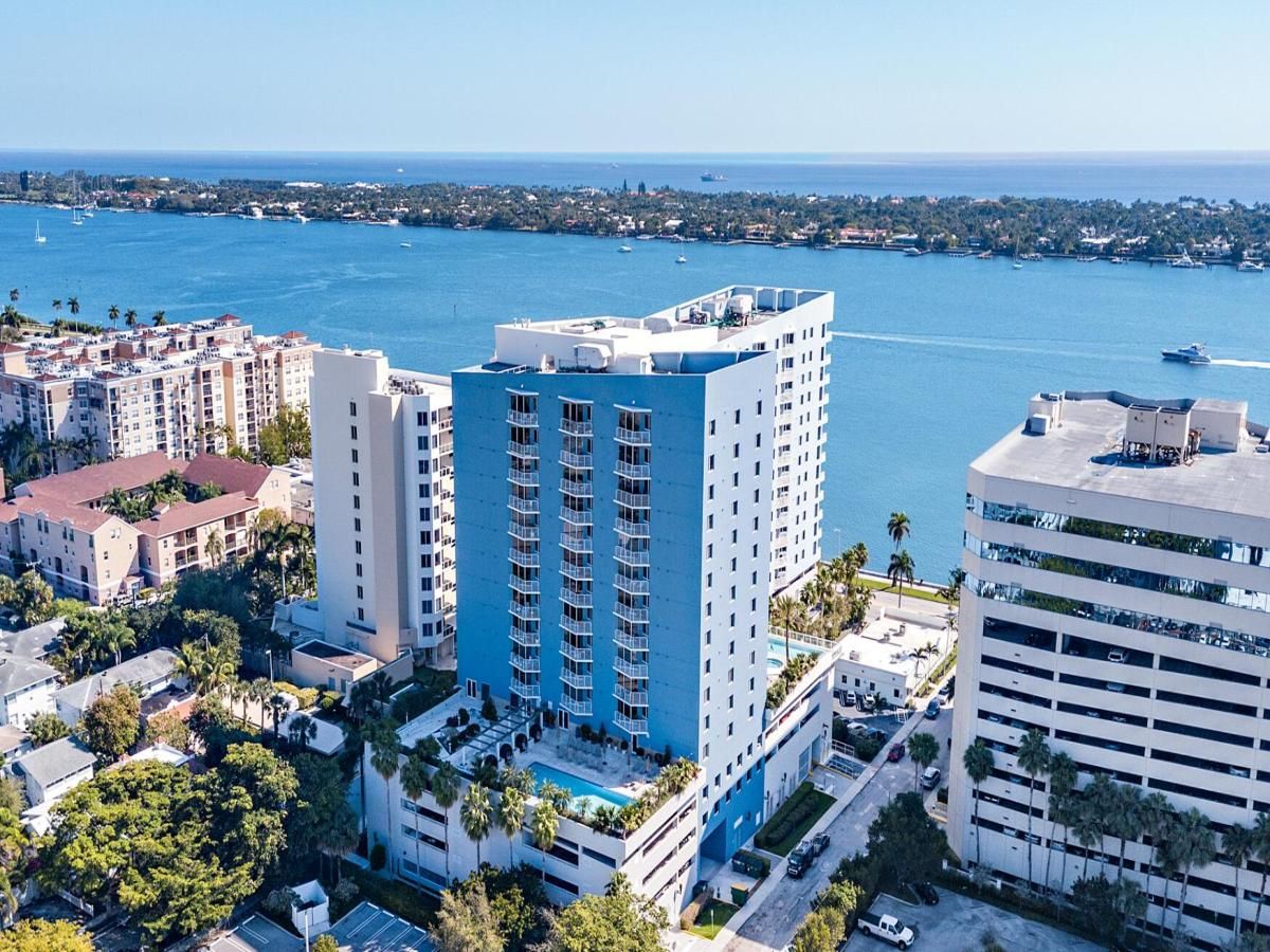 MLS #RX-11104356 image #0