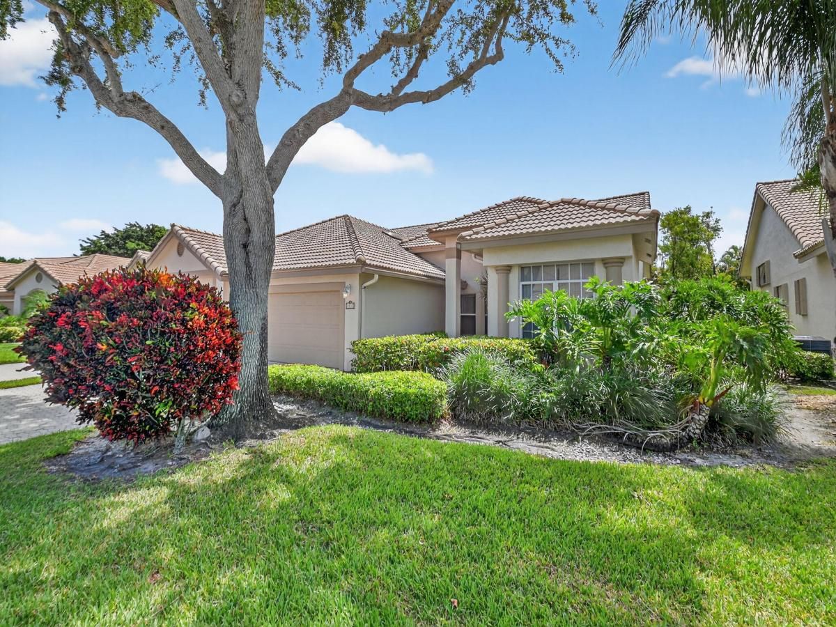 MLS #RX-11104853 image #0