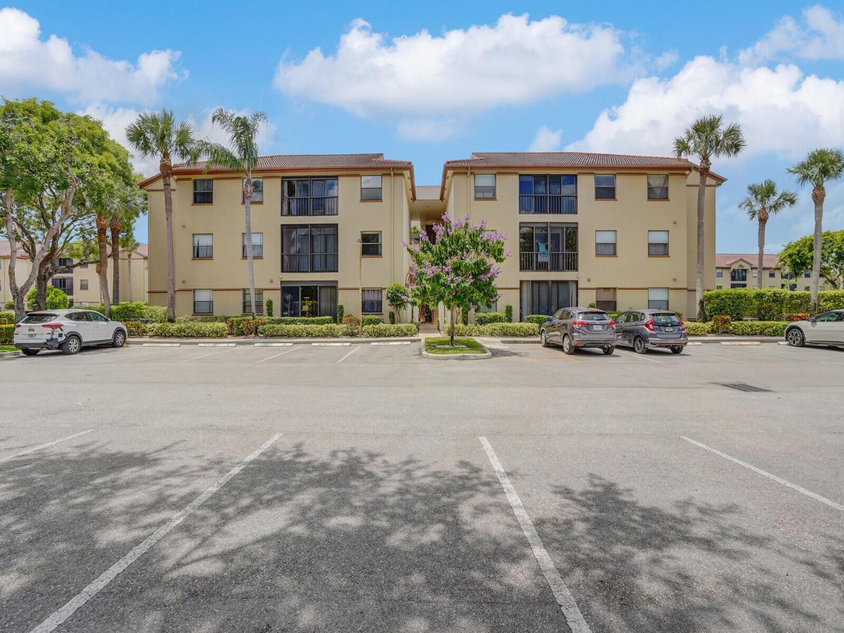 MLS #RX-11106150 image #0