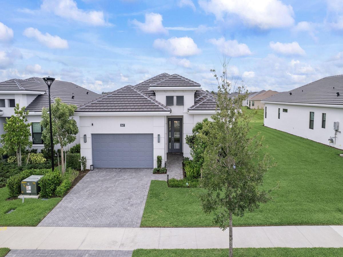 MLS #RX-11106530 image #0