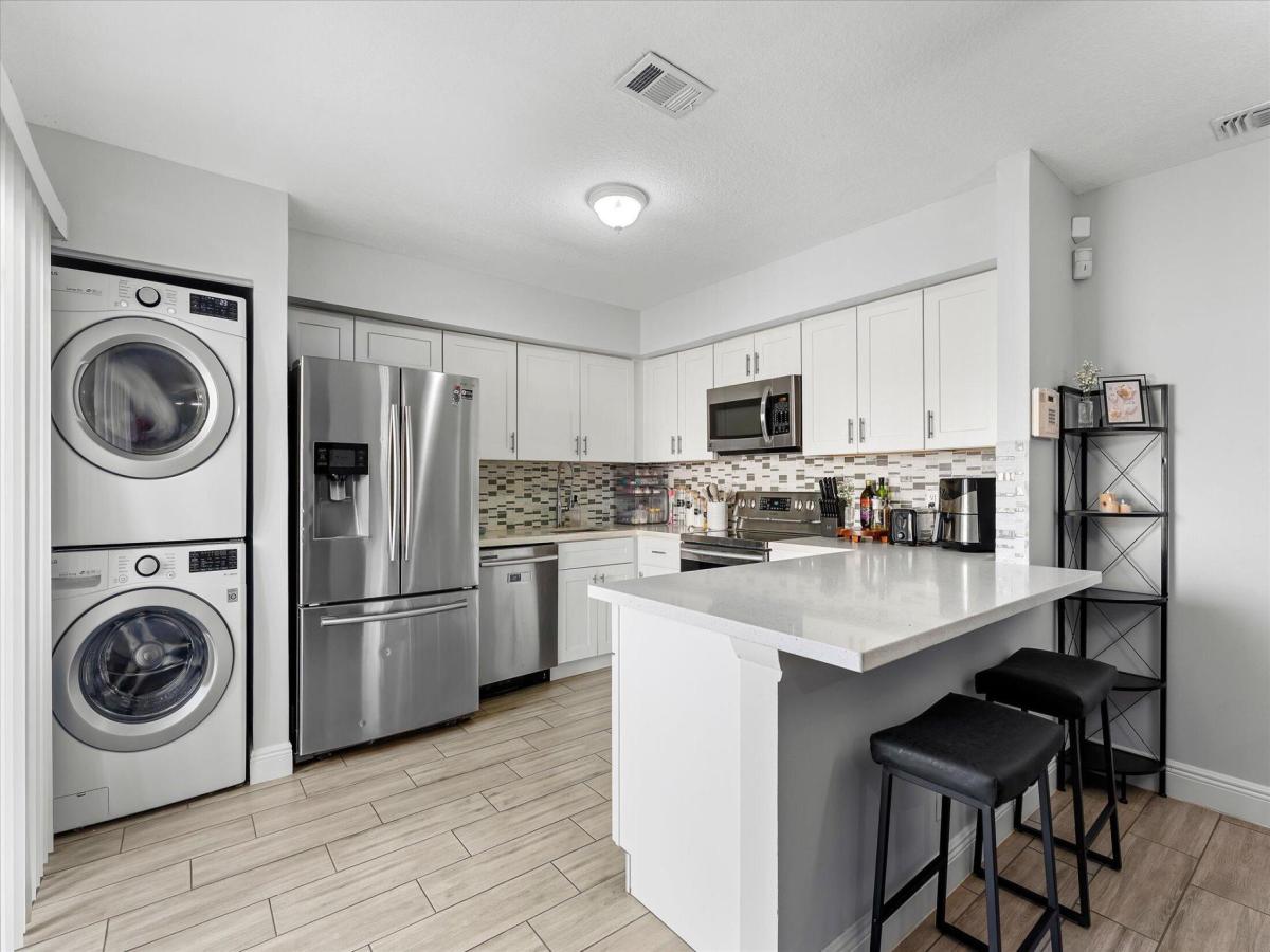 MLS #RX-11106574 image #0