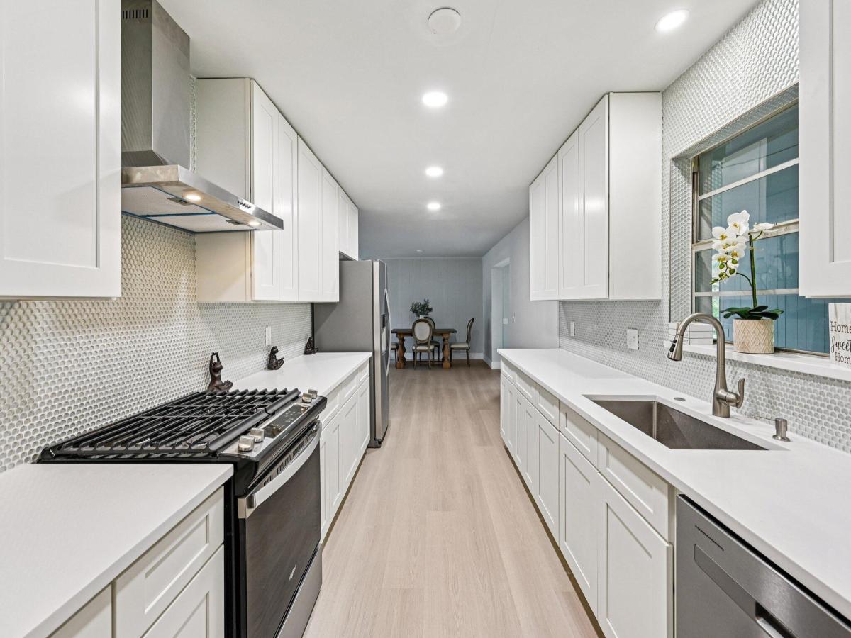 MLS #RX-11106674 image #0