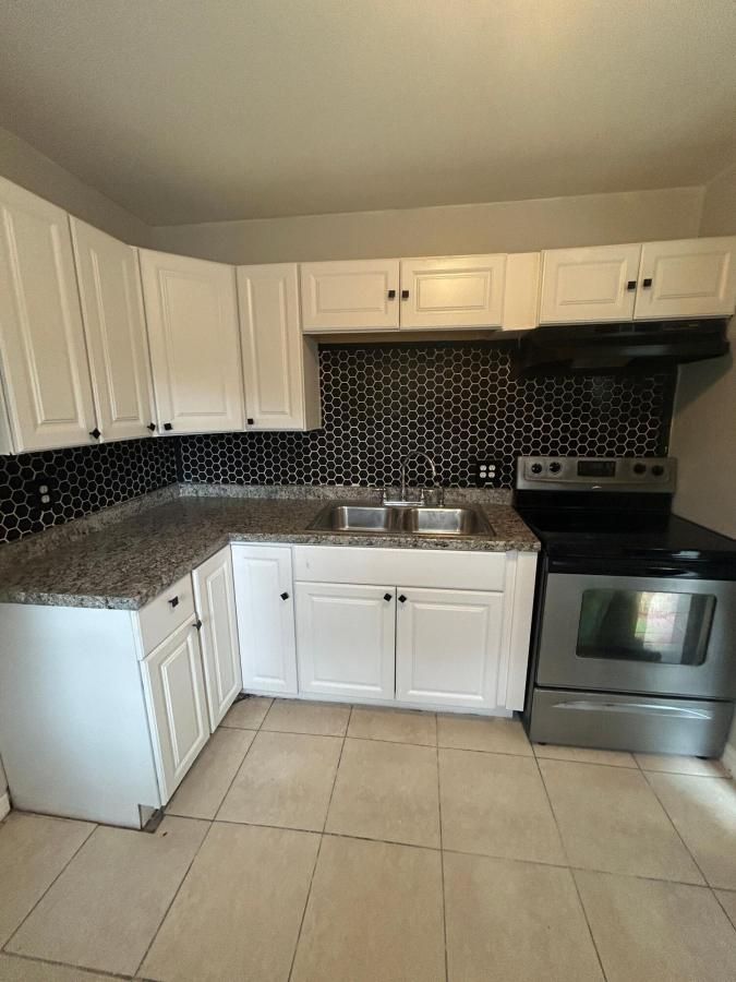 MLS #RX-11106699 image #0