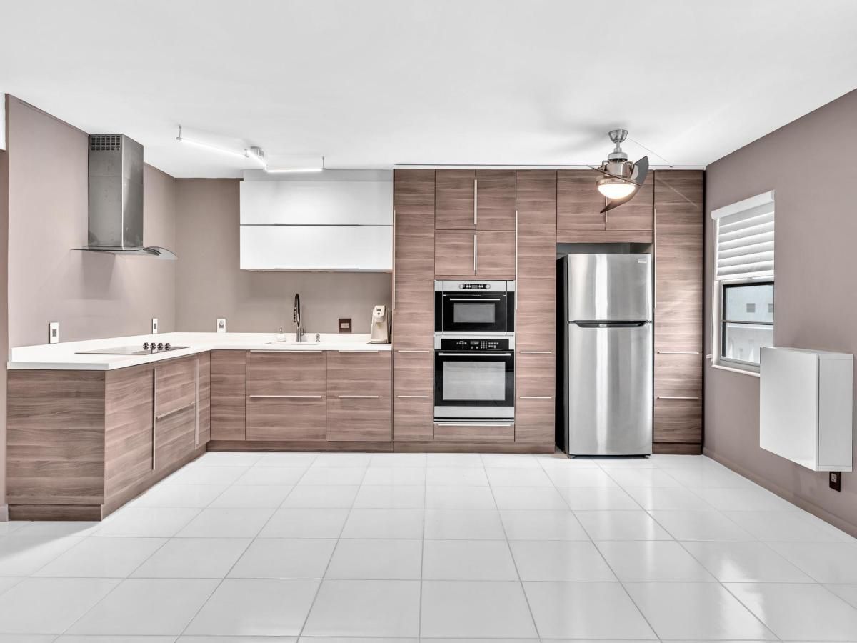 MLS #RX-11107582 image #0