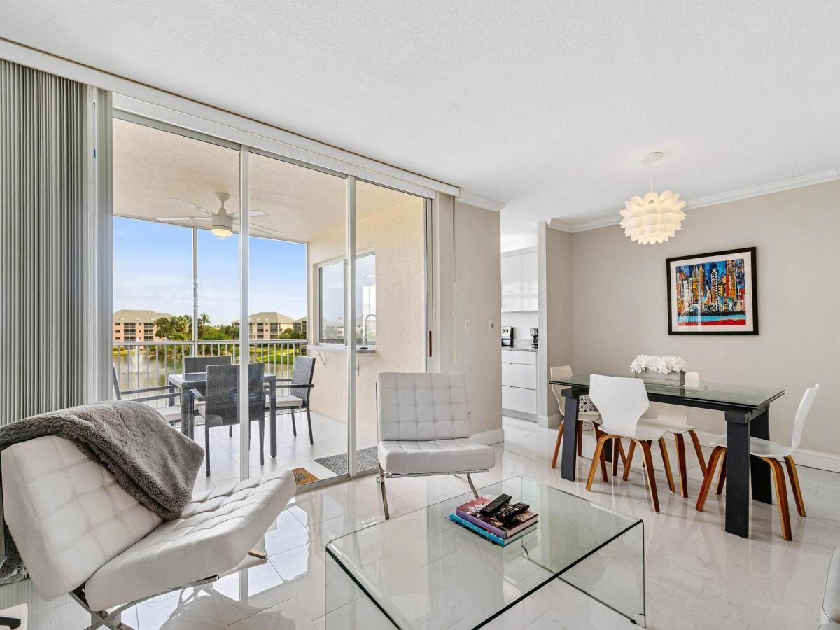 MLS #RX-11107623 image #0