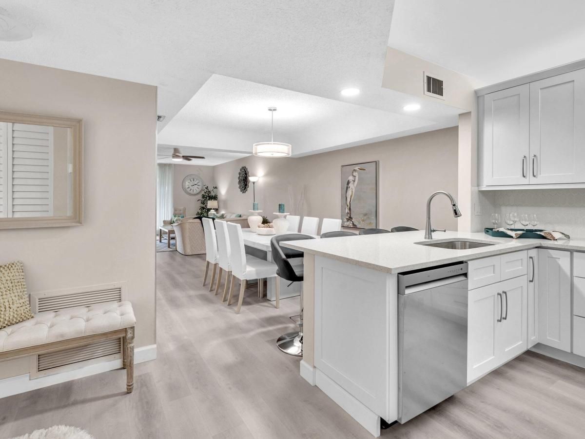 MLS #RX-11108406 image #0