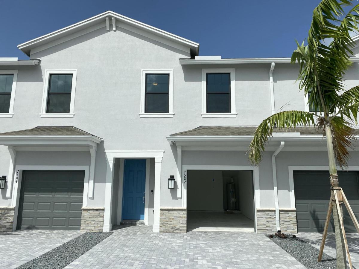 MLS #RX-11108409 image #0