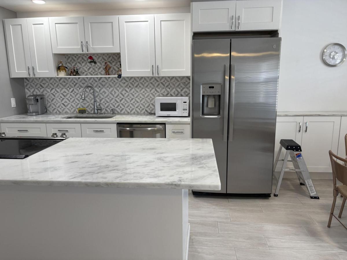 MLS #RX-11108487 image #0