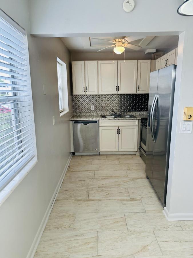 MLS #RX-11108530 image #0