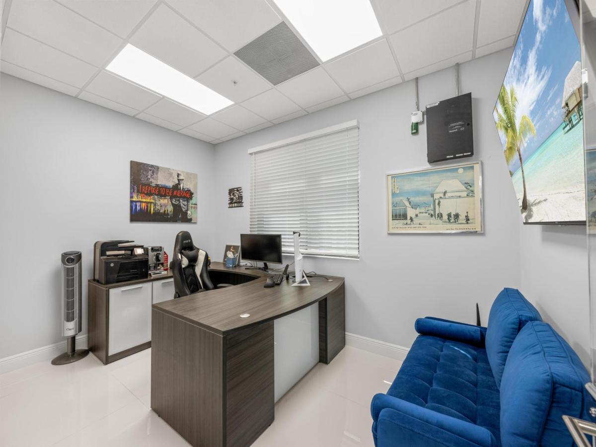 MLS #RX-11108639 image #0