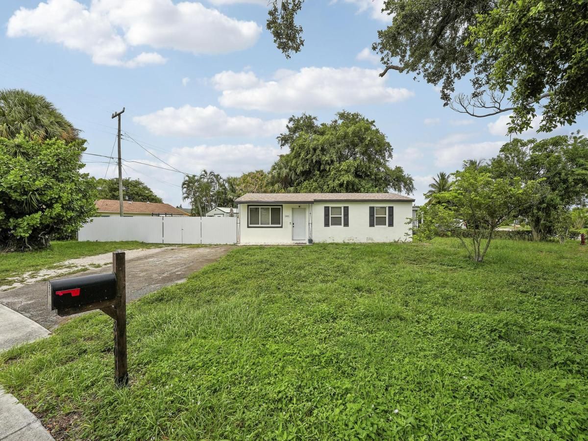 MLS #RX-11108867 image #0