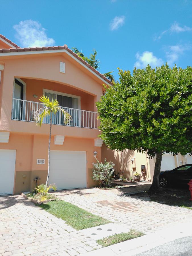 MLS #RX-11109363 image #0