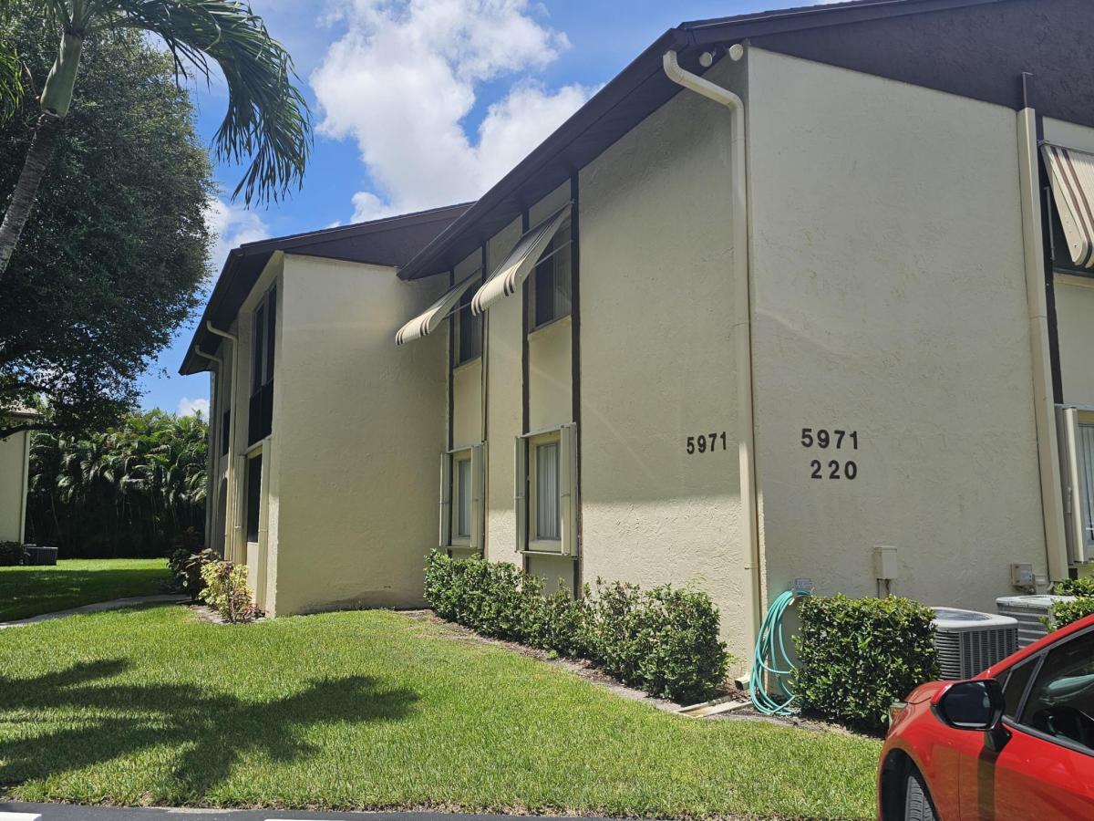 MLS #RX-11109395 image #0