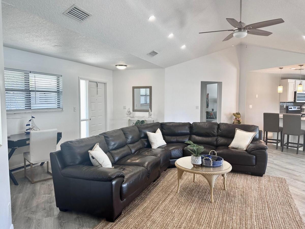 MLS #RX-11109878 image #0