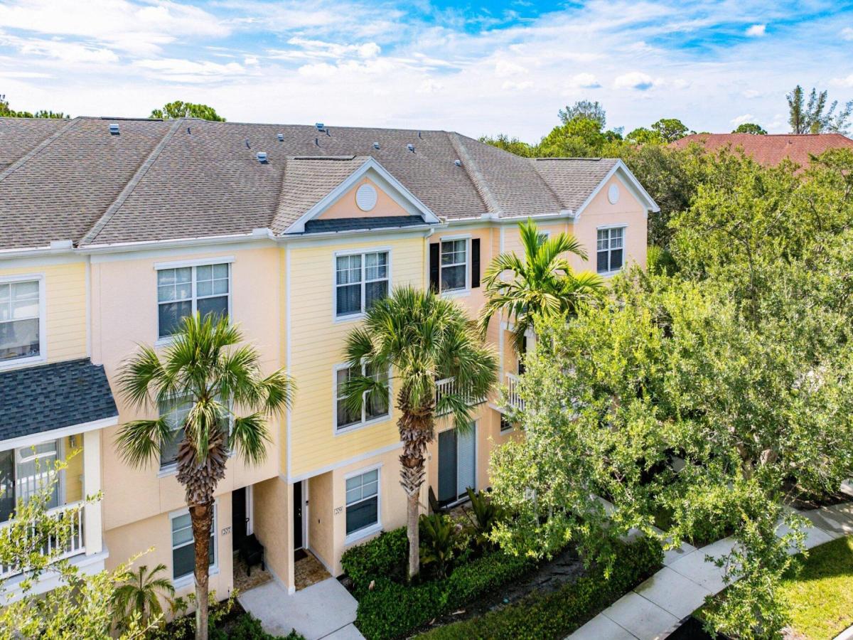 MLS #RX-11110081 image #0