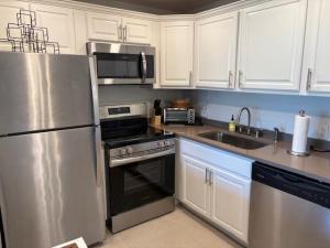 MLS #RX-11110118 image #0