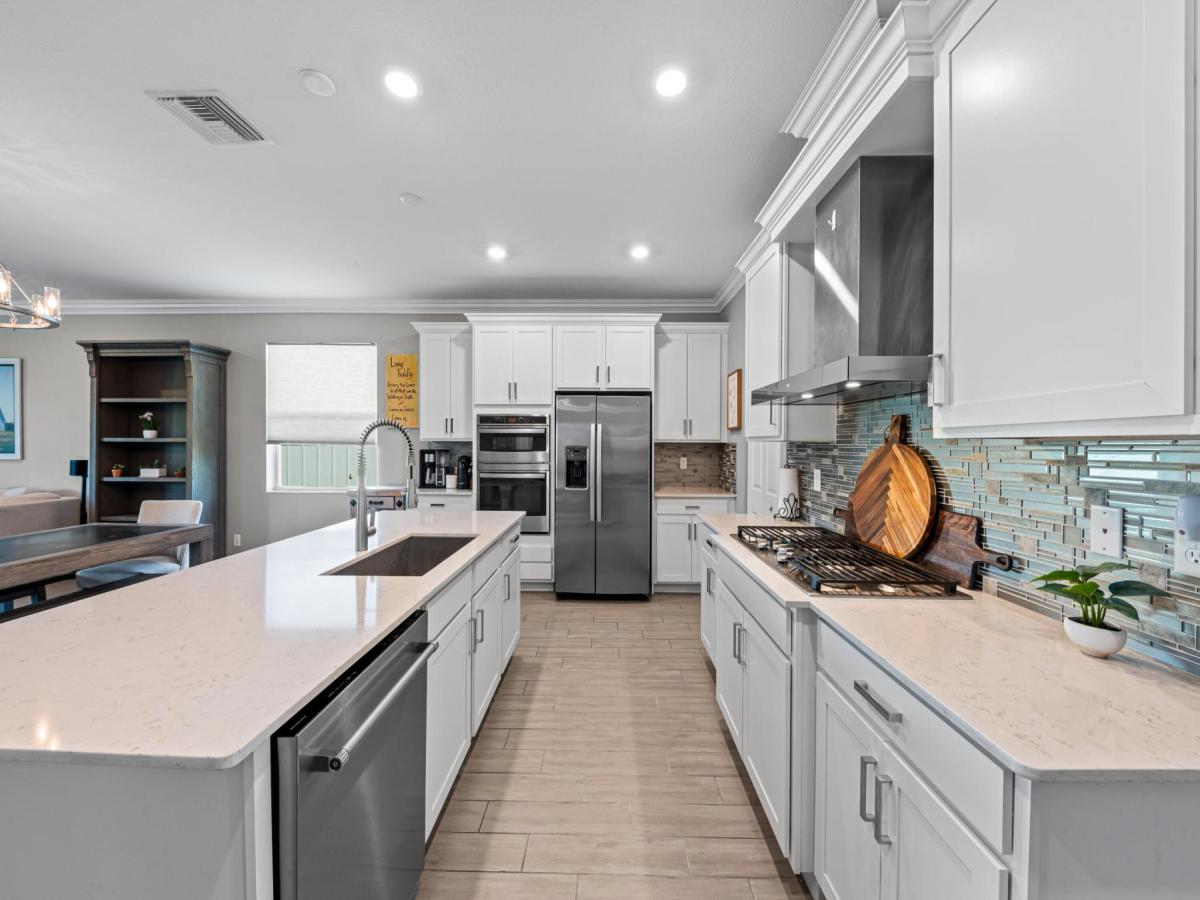 MLS #RX-11110712 image #0