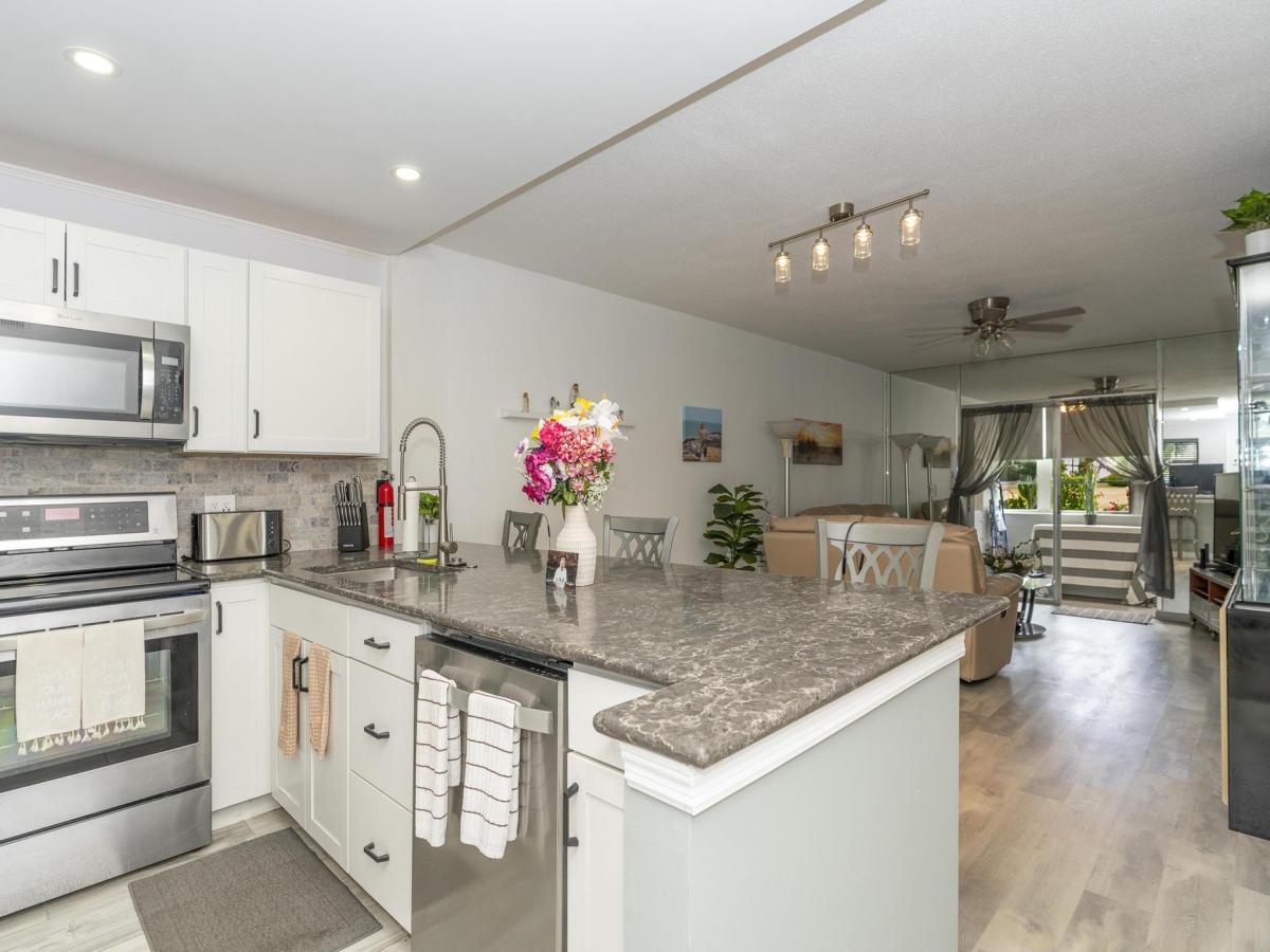 MLS #RX-11099796 image #0