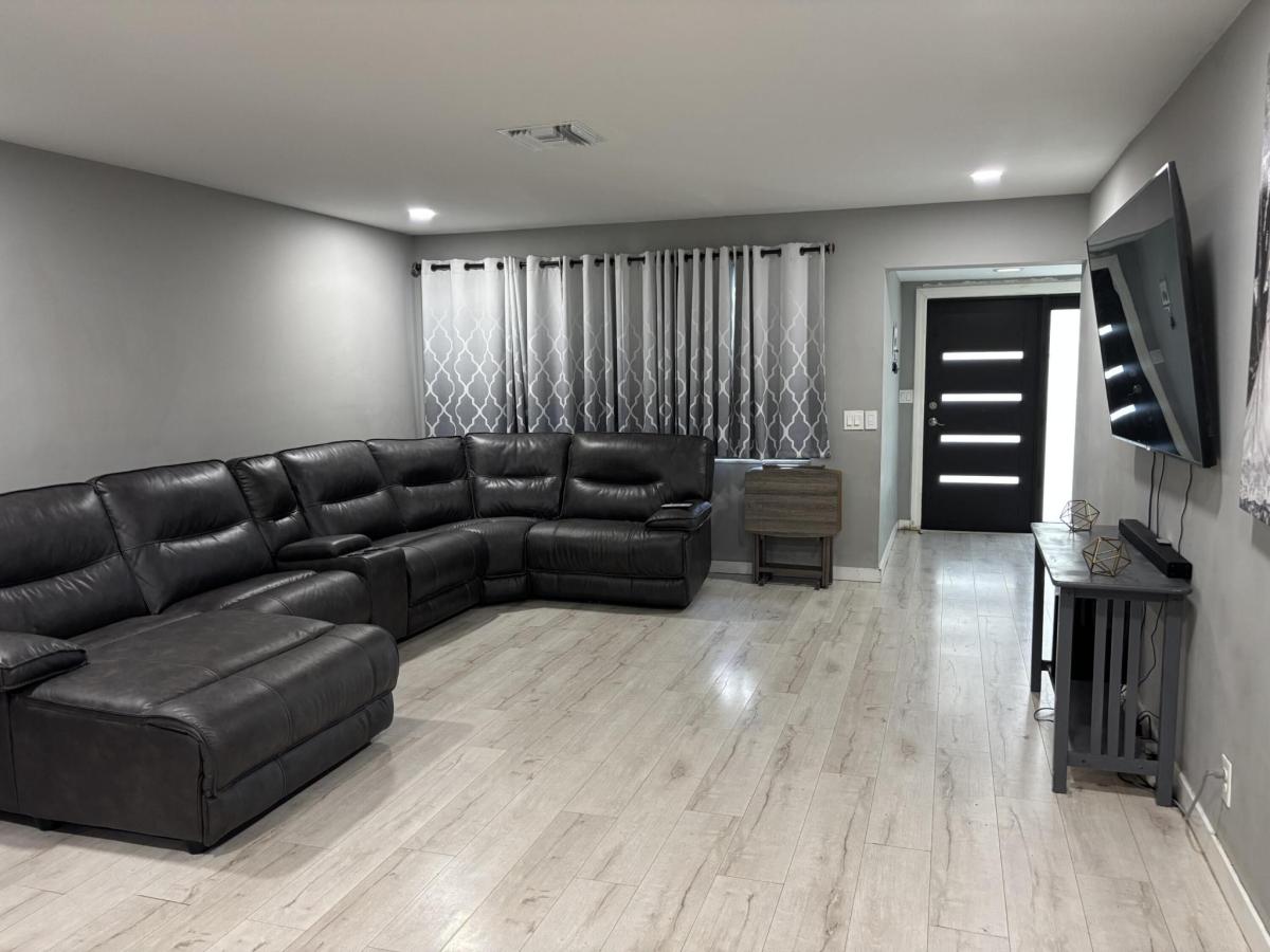 MLS #RX-11111188 image #0