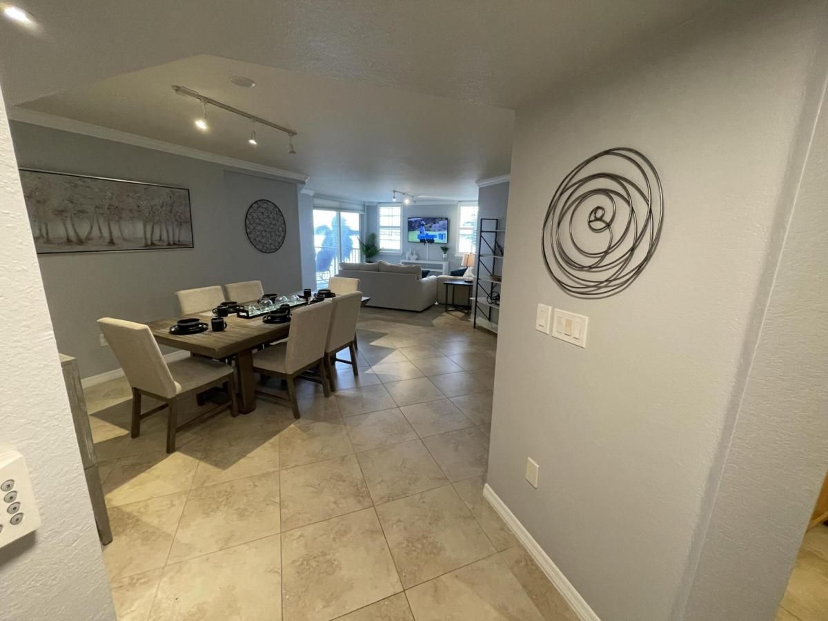 MLS #RX-11111490 image #0