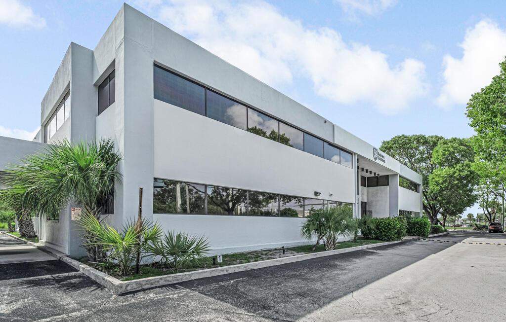 MLS #RX-11111675 image #0