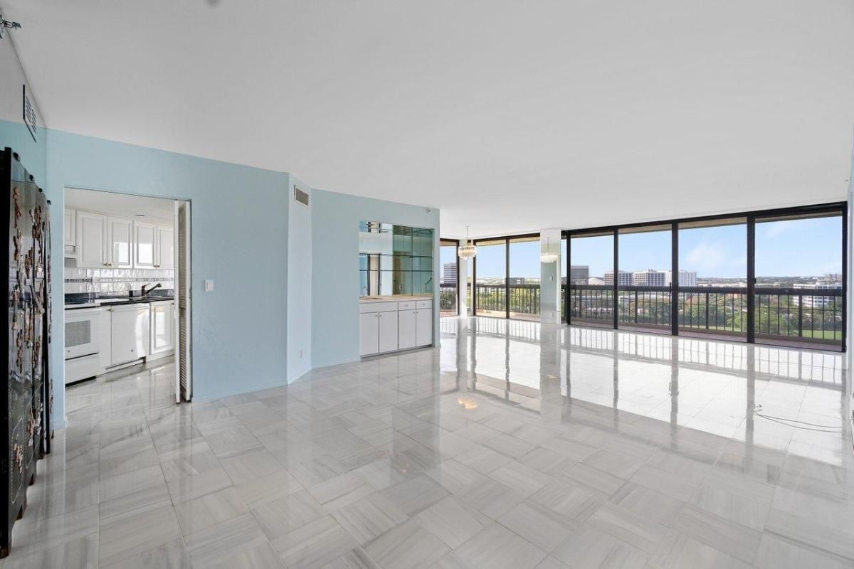 MLS #RX-11038258 image #0