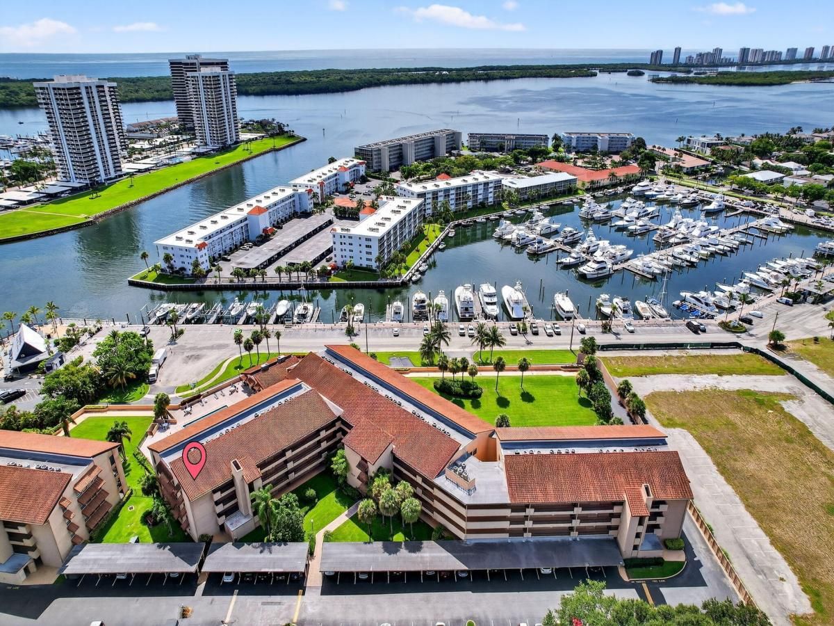 MLS #RX-11112111 image #0