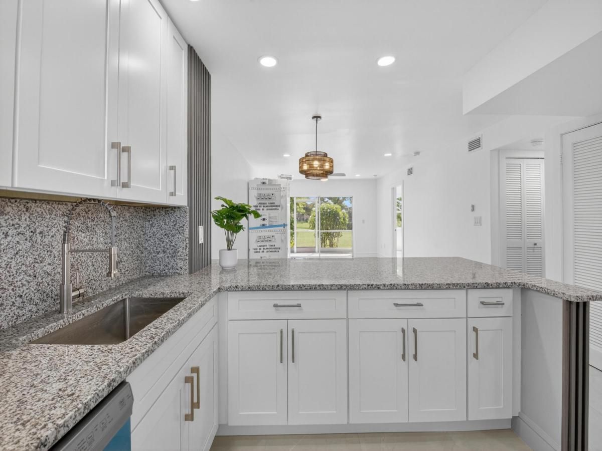 MLS #RX-11113442 image #0