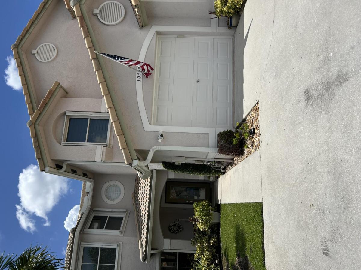 MLS #RX-11113490 image #0