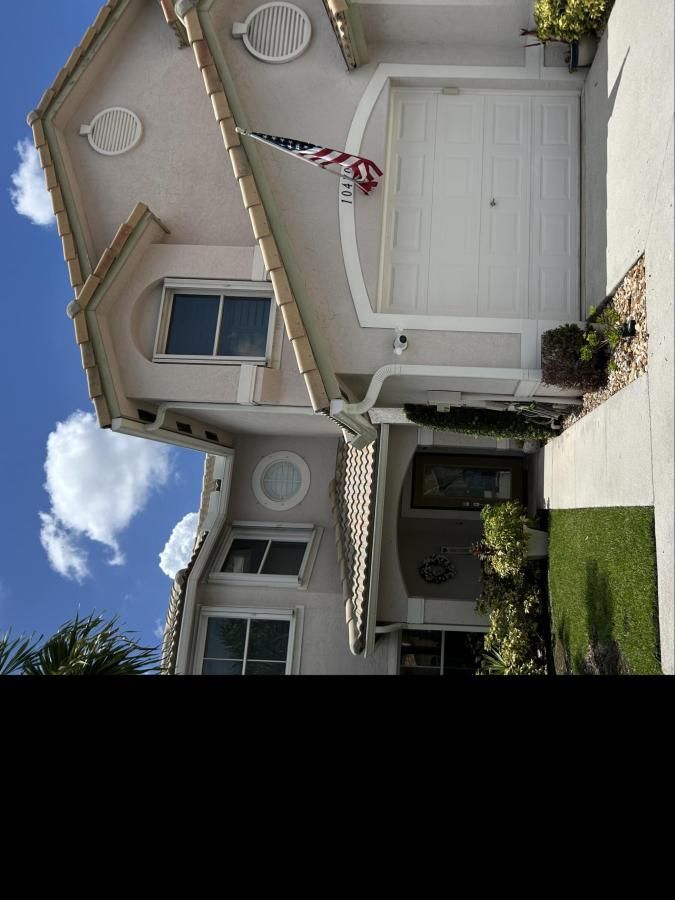 MLS #RX-11113490 image #0