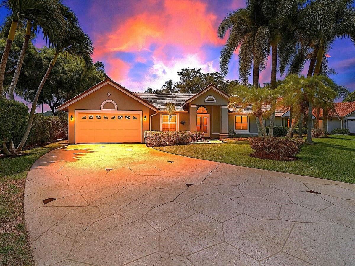 MLS #RX-11113687 image #0