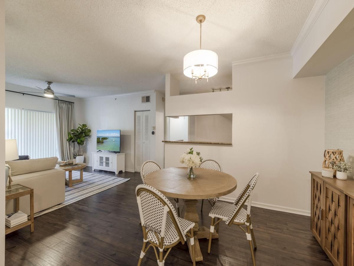 MLS #RX-11114306 image #0