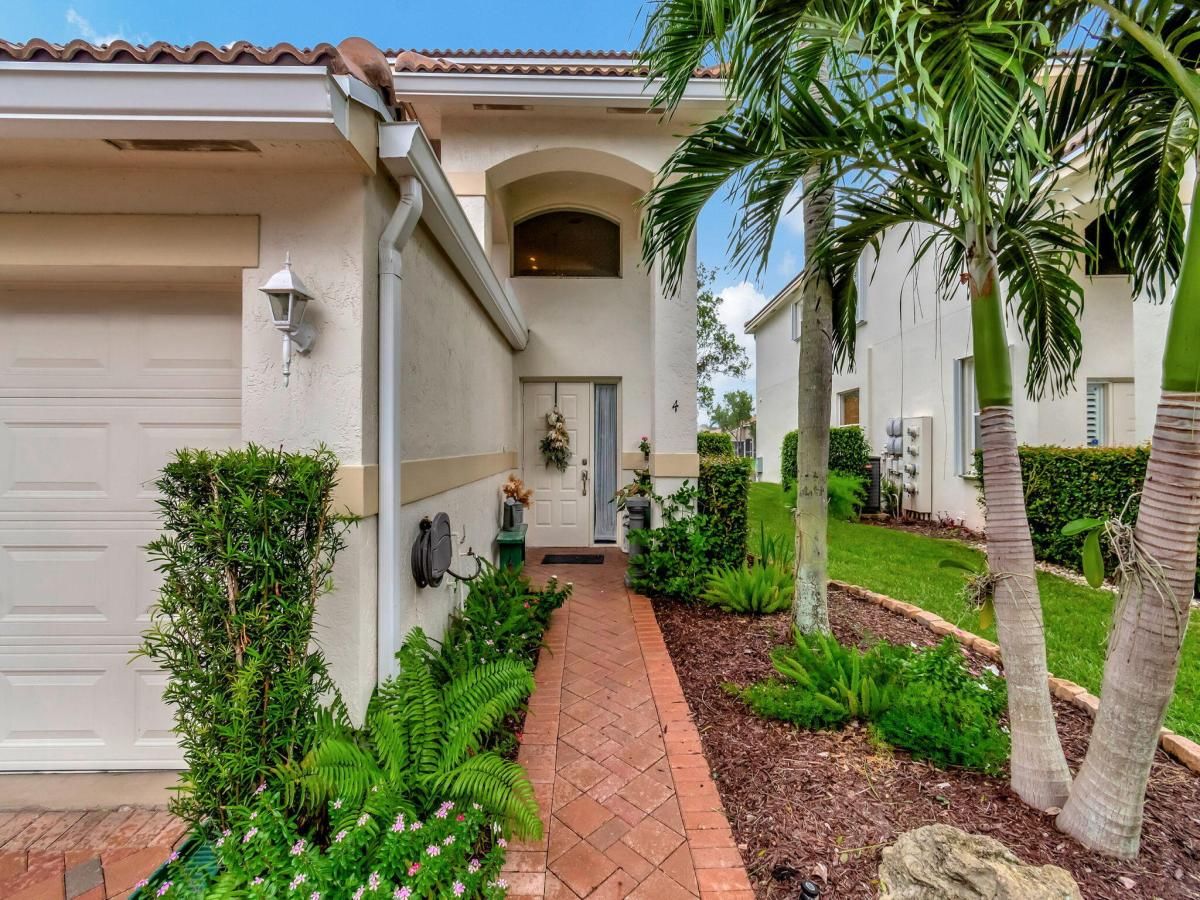 MLS #RX-11114308 image #0