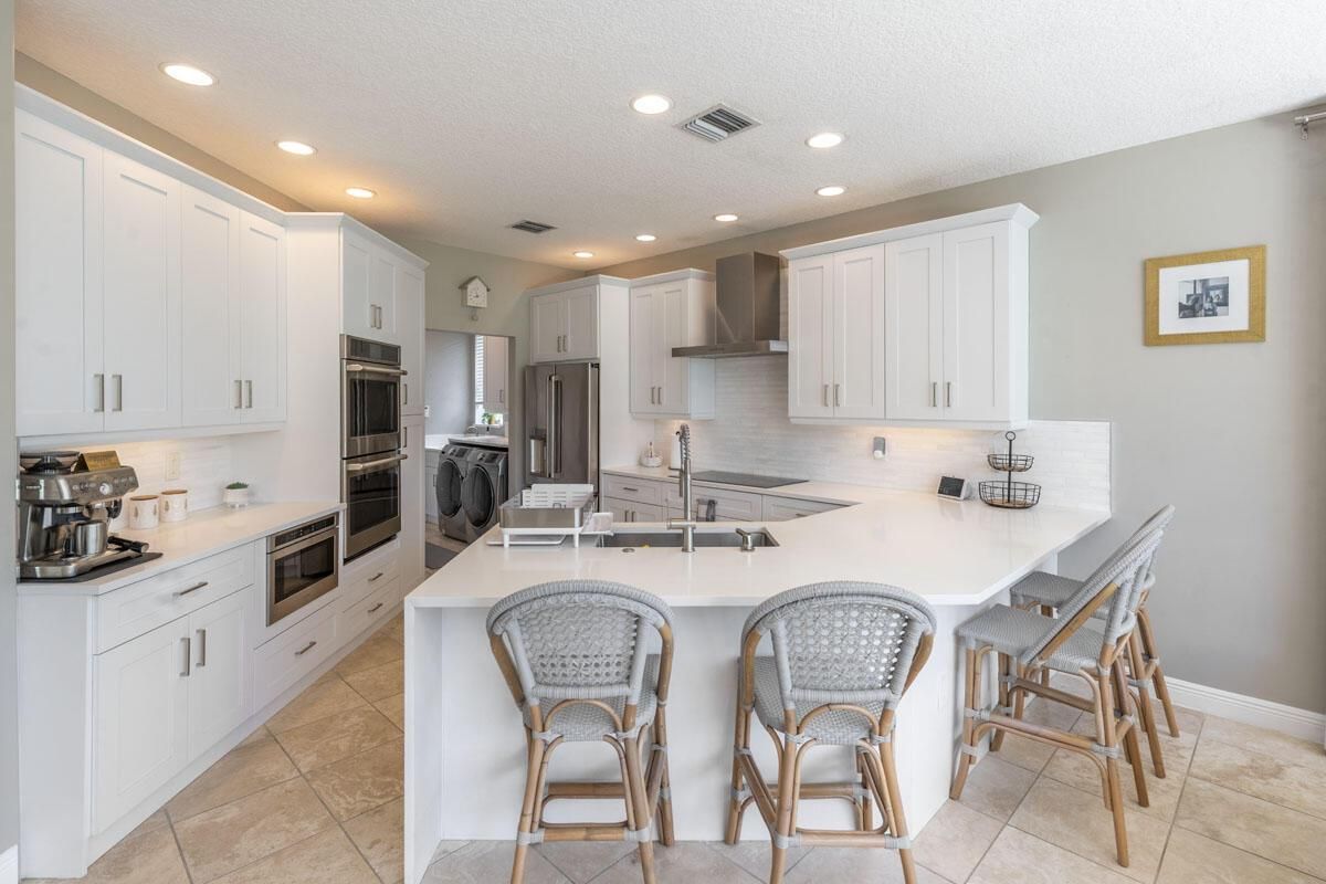 MLS #RX-11114319 image #0