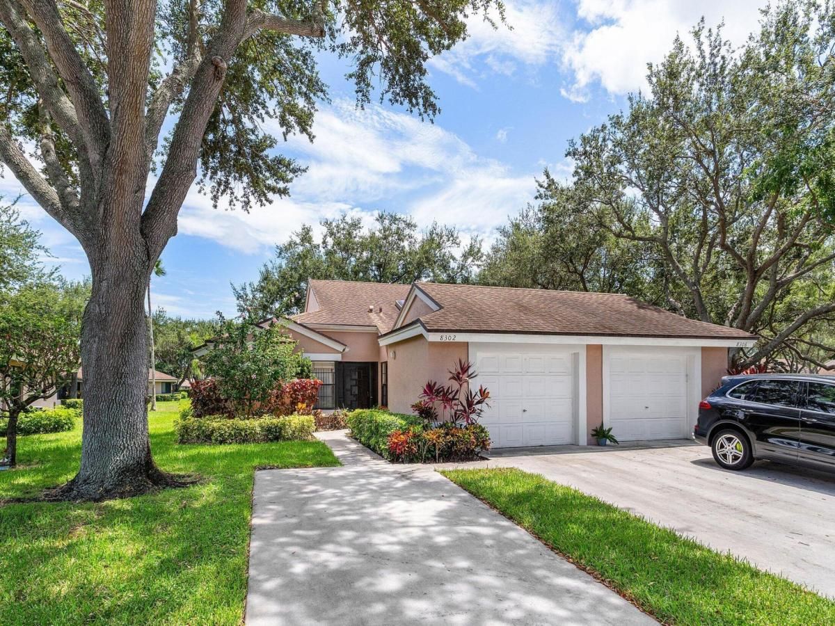 MLS #RX-11114474 image #0