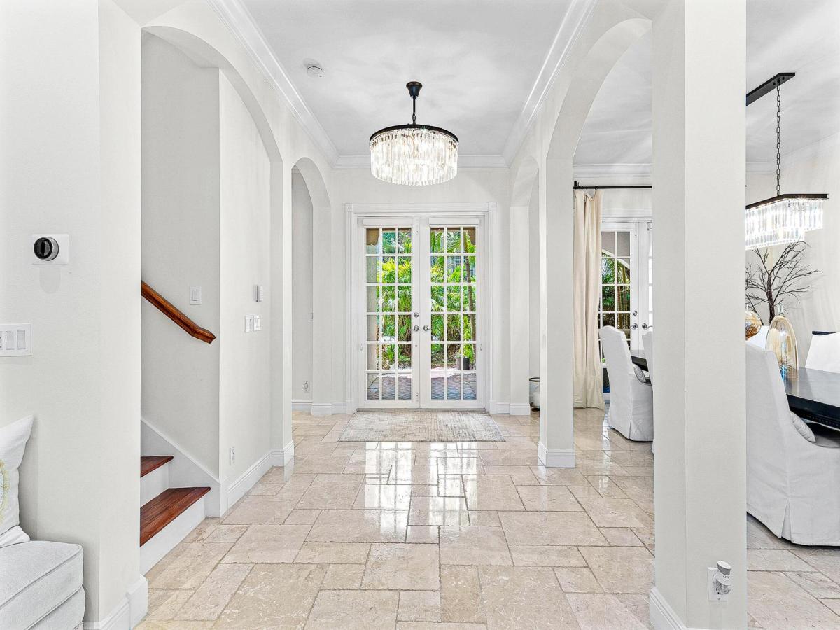 MLS #RX-11114496 image #0