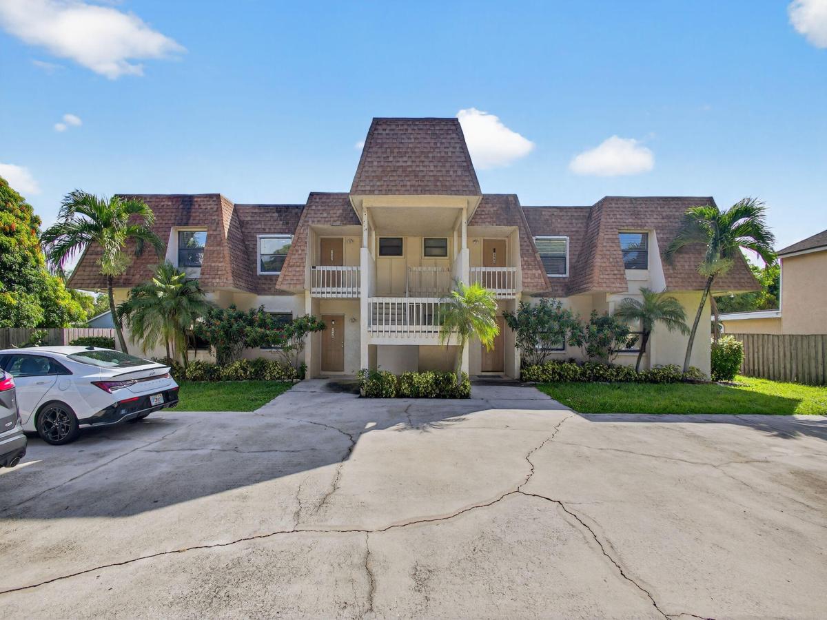 MLS #RX-11114278 image #0