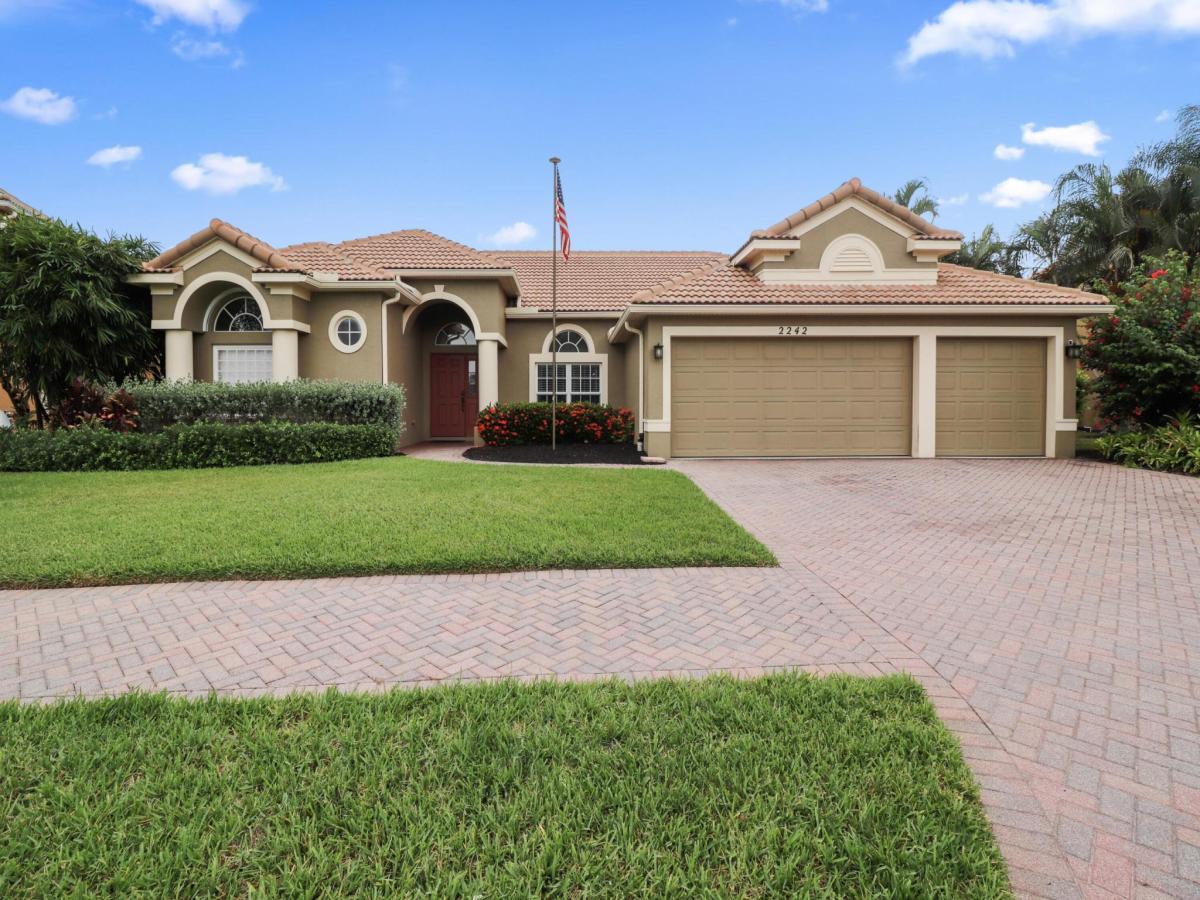 MLS #RX-11115213 image #0