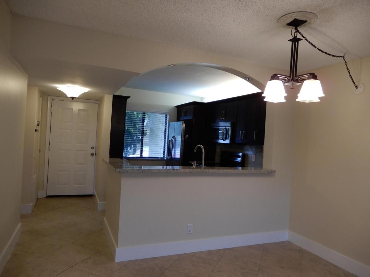 MLS #RX-11115496 image #0