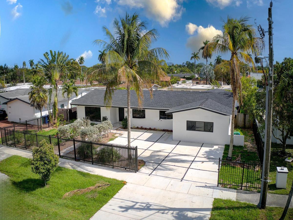 MLS #RX-11115677 image #0