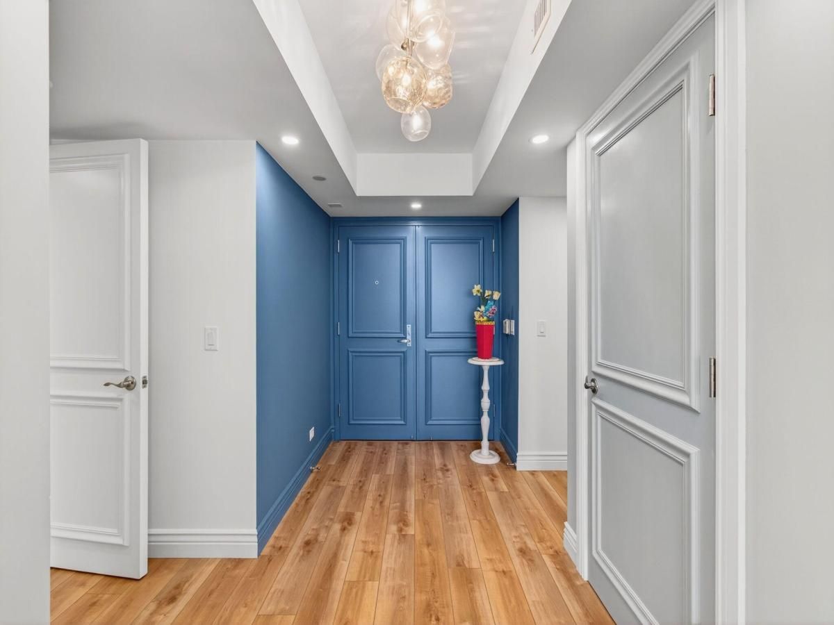 MLS #RX-11116034 image #0